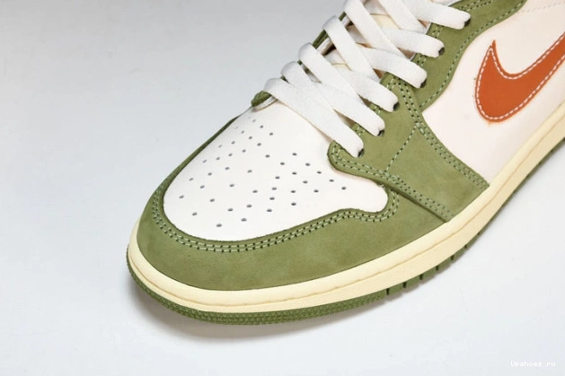 1 Jordan High  FB9934-300 “Celadon”  OG Air 0706
